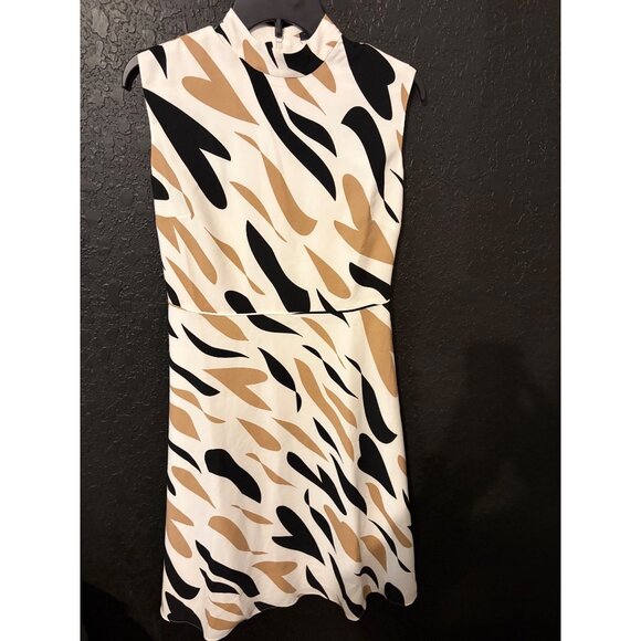 Sleeveless Animal Print A-Line Dress With High Neck & Back Zipper Closure Sz 2P - Picture 1 of 7